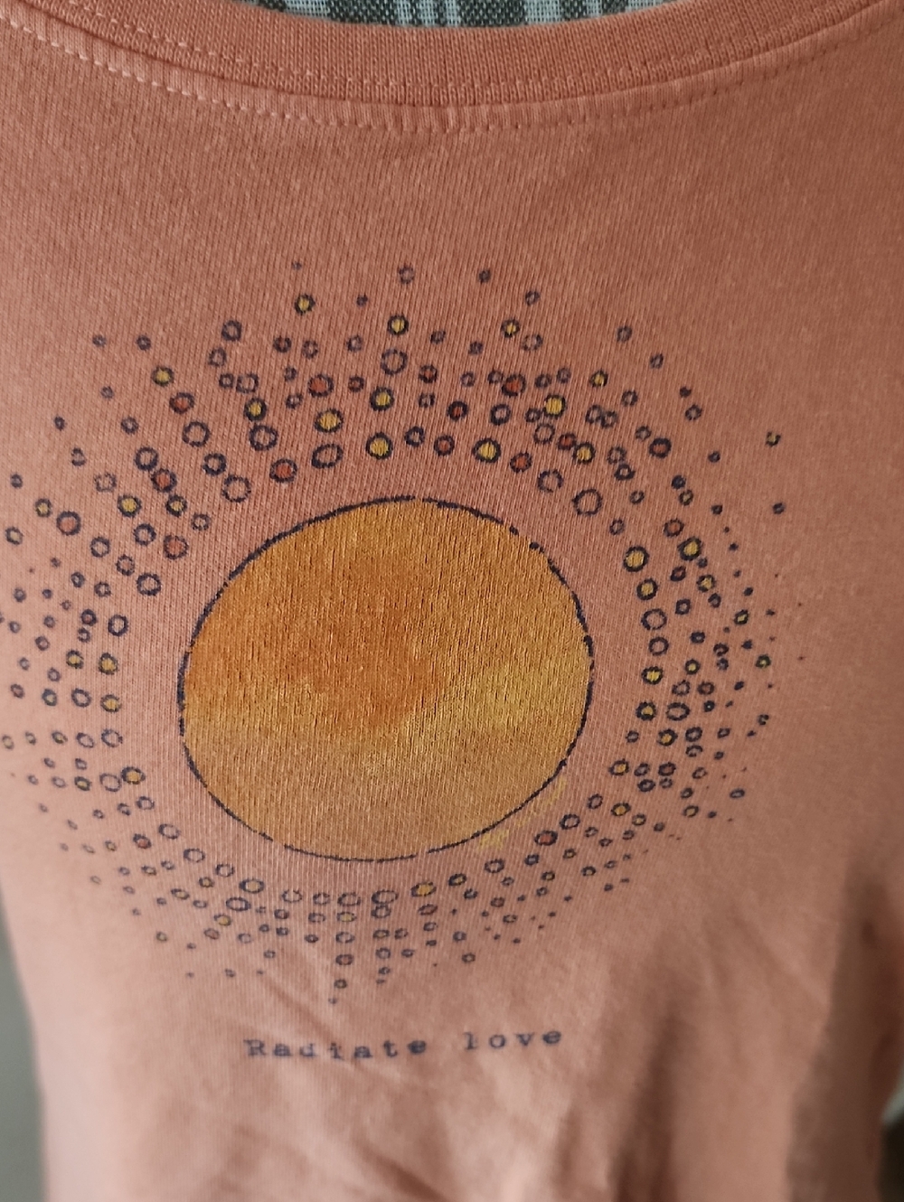 Life Is Good Radiate Love Tee